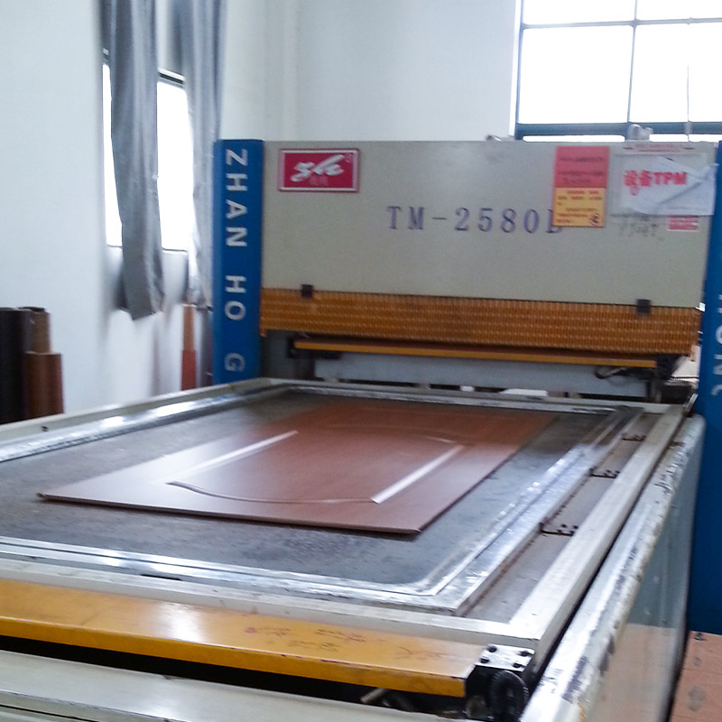 LM505A PVC Vacuum Press tenaces ad lignea fores