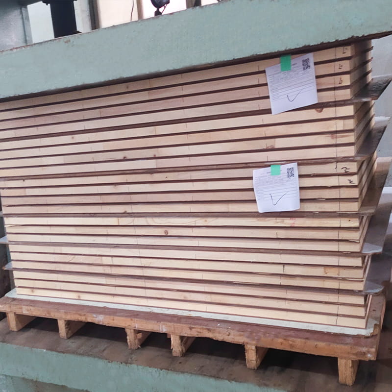LM2102 Duo-component Polyurethane tenaces