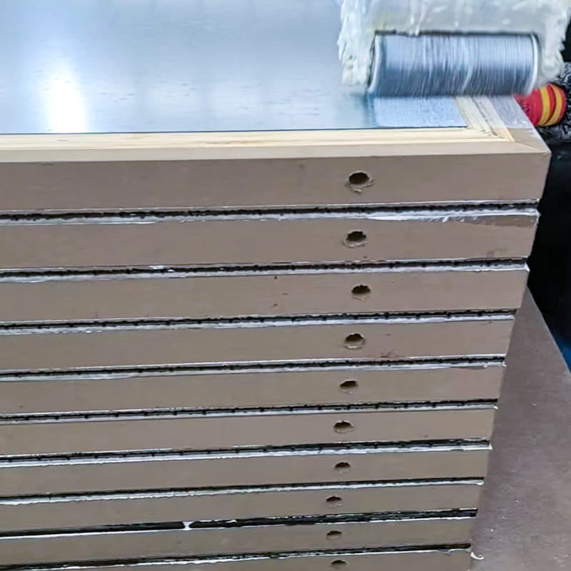 LM2102 Duo-component Polyurethane tenaces