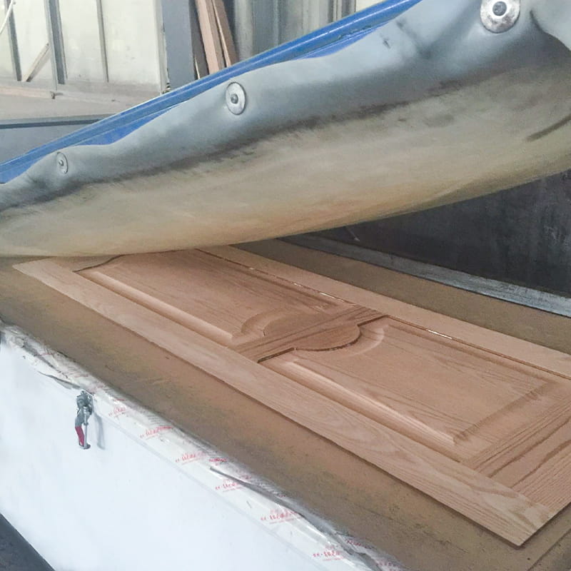 LM130 manus-applicantur lignum crusta tenaces